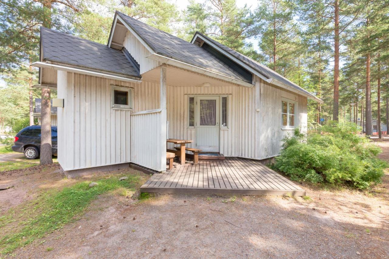 Yyteri Holiday Cottages 波里 外观 照片