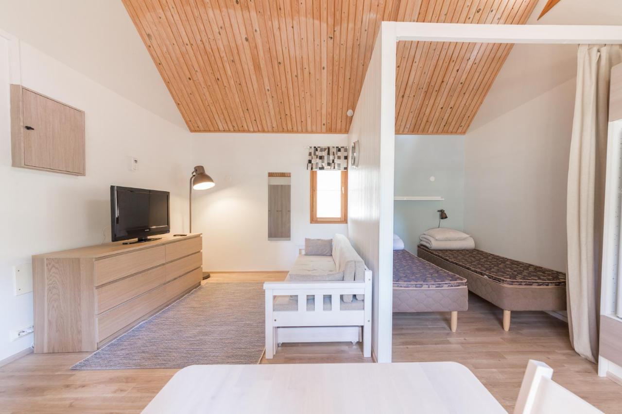 Yyteri Holiday Cottages 波里 外观 照片